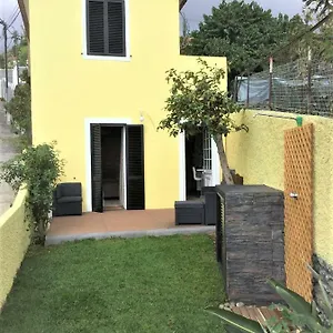 Casa Amarela Funchal (Madeira)